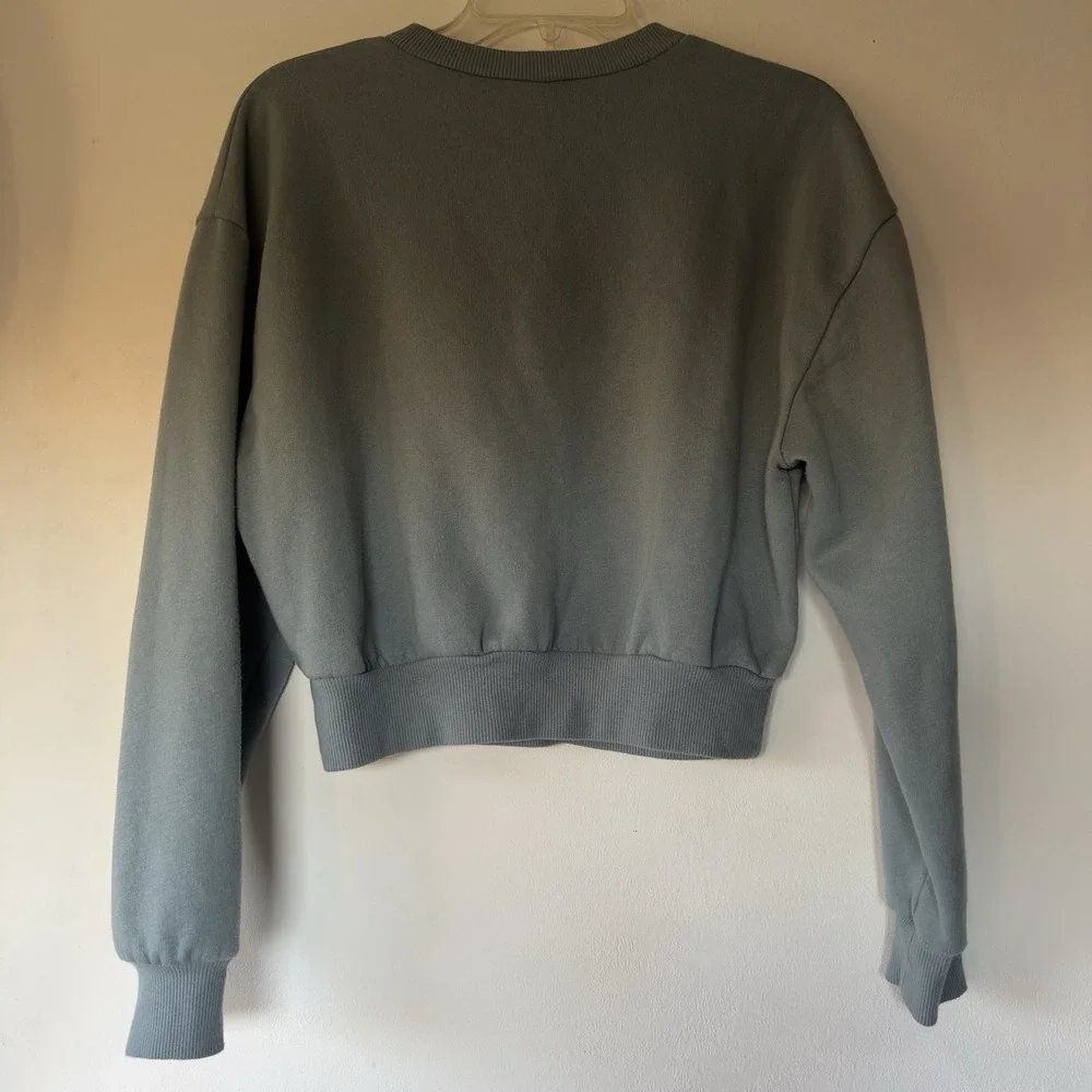 Wild Fable‎ Women's Sweater Medium Gray Blue Pullover Cotton Blend Cropped Style